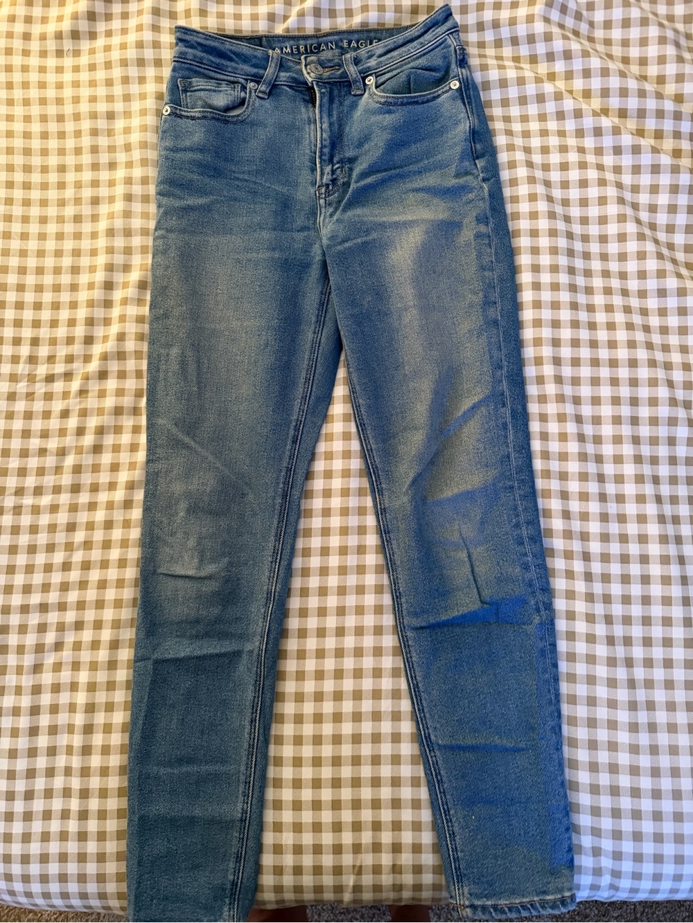 American Eagle Outfitters Skinny Jeans in Medium Blue Wash